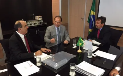mounir_-_ricardo_barros_-_ministro_integracao_gilberto_occhi_-_brasilia_-_160415_-_img_6129.jpg