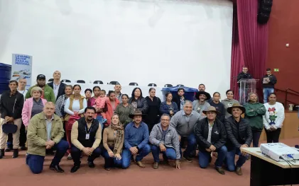Famílias contempladas pelo Programa Caixa 'Água Boa em Laranjeiras do Sul.
