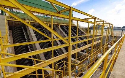 Em dois meses, Sanepar evita poluição de 80,6 bilhões de litros de esgoto