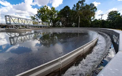 Curitiba é a única capital com 100% de esgoto tratado no Brasil