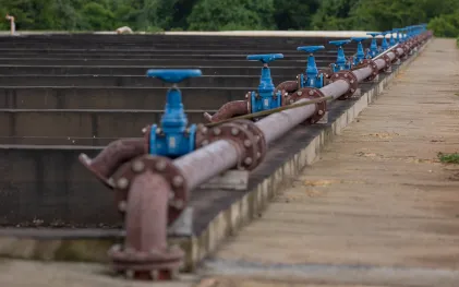 Em dois meses, Sanepar evita poluição de 80,6 bilhões de litros de esgoto