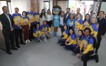 Sanepar implanta 600 colmeias de abelhas sem ferrão em unidades educacionais do Paraná