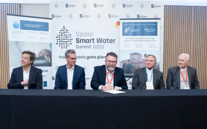 Assinatura de parceria internacional