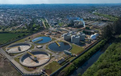 Visão aérea da ETE Atuba Sul
