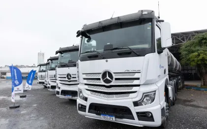 Nova frota de caminhões-pipa da Sanepar