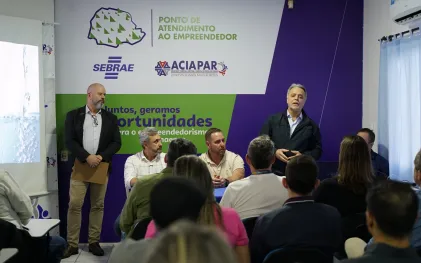 Reunião entre Sanepar, empresários, autoridades e moradores em Pontal do Paraná 