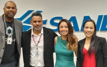 Ivânia Ramos e Everton dos Anjos, da DICPCT/Semipi (ao centro), com MªClaudia Lara e Alessandro Bueno, respectivamente presidente e integrante do Comitê Existir