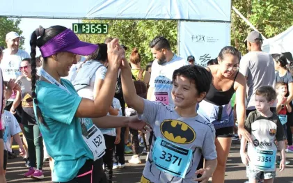 atletas profissionais e amadores participaram de corridas da Sanepar pelo Paraná