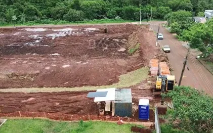 terreno que será reurbanizado com resíduo do lago