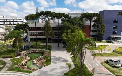 Sede Sanepar na Rua Engenheiros Rebouças