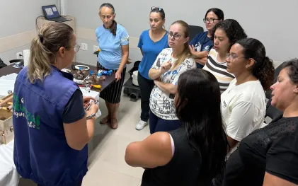 Mulheres buscam conhecimento sobre manutenção hidráulica