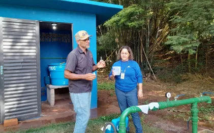 Treinamento da equipe que vai tratar água em comunidade rural de Ouro Verde do Oeste 