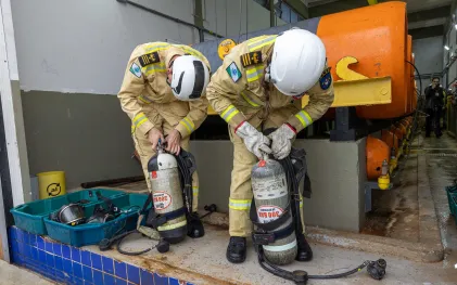Sanepar contribui na formação de cadetes do Corpo de Bombeiros.