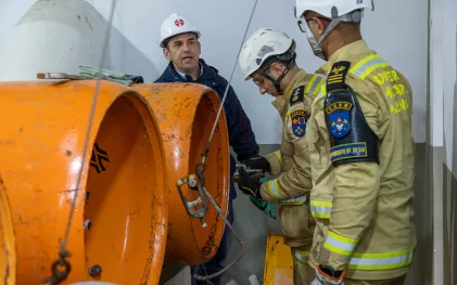 Sanepar contribui na formação de cadetes do Corpo de Bombeiros.