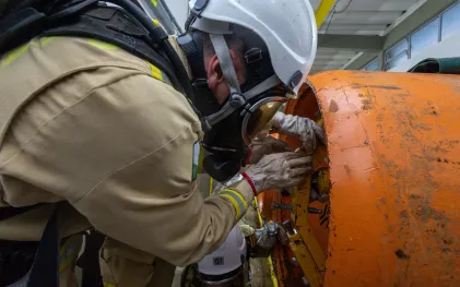 Sanepar contribui na formação de cadetes do Corpo de Bombeiros.