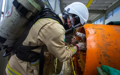 Sanepar contribui na formação de cadetes do Corpo de Bombeiros.