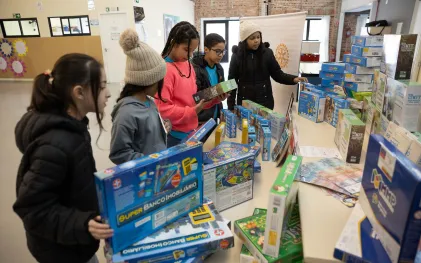 Kits de robótica, jogos de tabuleiro, livros didáticos e outros itens vão tornar o aprendizado mais divertido