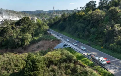 Trecho da estrada do qual ocorreu obras da nova adutora