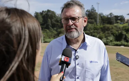 Imagem da entrevista do diretor-presidente da Sanepar Wilson Bley