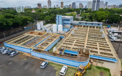 estação de tratamento de água vista aérea